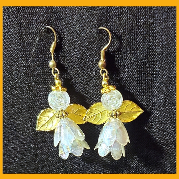 Cute Angel Bell Earrings - Picture 6 of 6